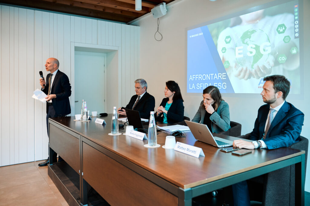 I relatori dell'evento Affrontare la sfida ESG: la leva tangibile della sostenibilità
